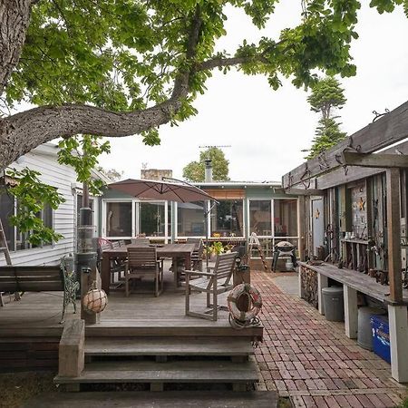 Warraburra Beach Shack, Rosebud - Entire House And Your Own Private Beach Box! Villa Eksteriør billede